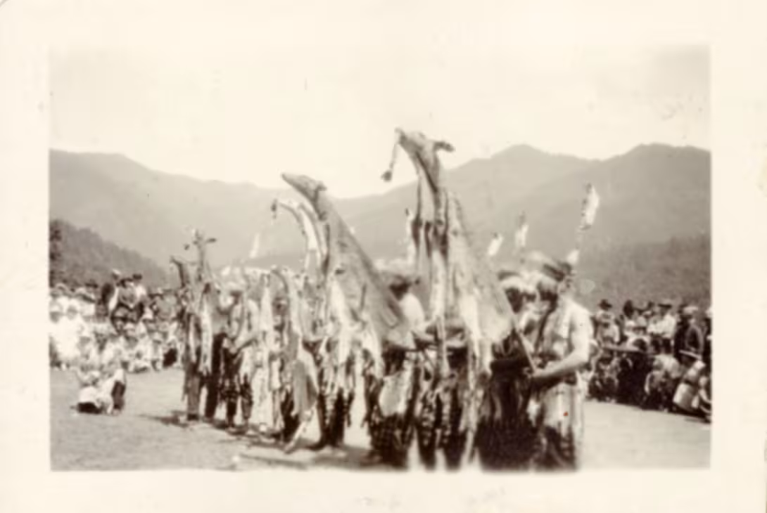 Wiegel_white-deerskin-dance_1920s20250507_15.jpg